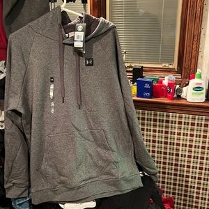 Mens under armour sweatshirt
